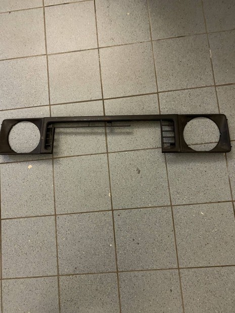 Suzuki Samurai els� r�cs h�t�r�cs karossz�ria elem elad�