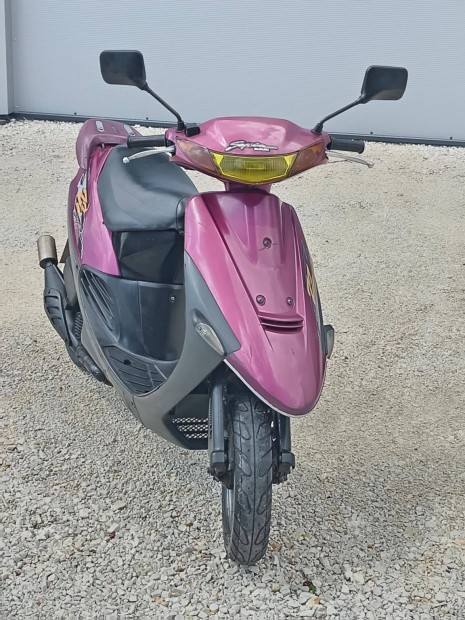 Suzuki Sepia ZZ 50 t�rcsaf�kes jap�n robog�