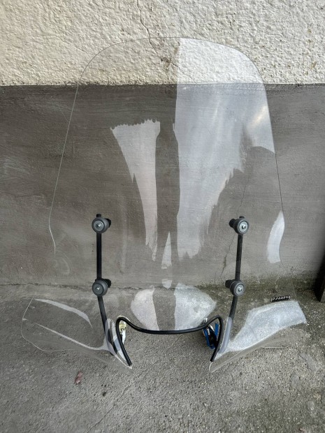 Suzuki Sixteen plexi