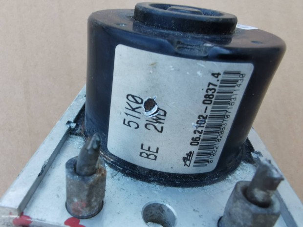 Suzuki Splash abs kocka 