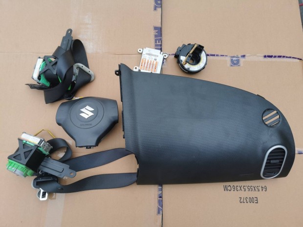 Suzuki Splash l�gzs�k szett 