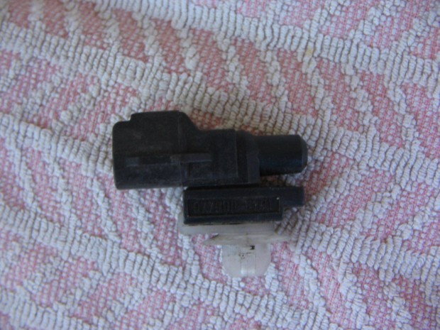 Suzuki Swift 05- k�ls� h�m�rs�klet jelad� �rz�kel� gy�ri