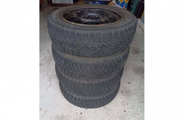 Suzuki Swift 165/70 R14-es tli kerk szett