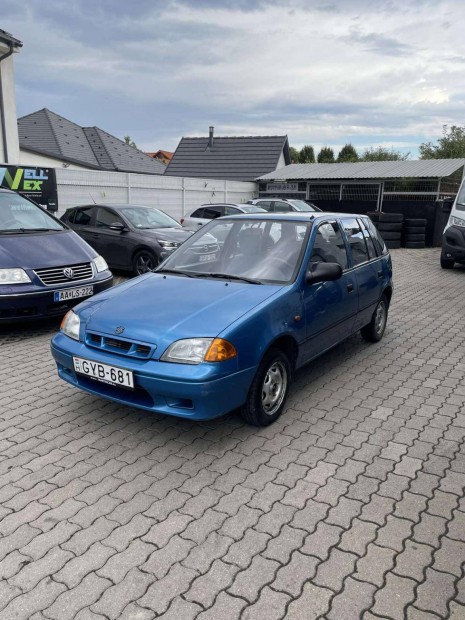 Suzuki Swift 1.0 GL Cherry
