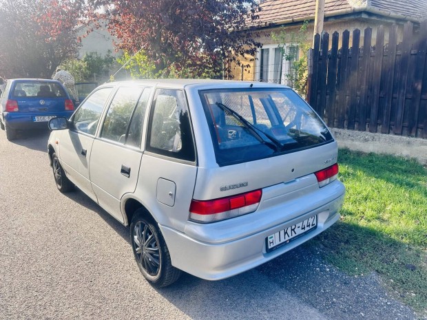 Suzuki Swift 1.0 GL Silver IV.