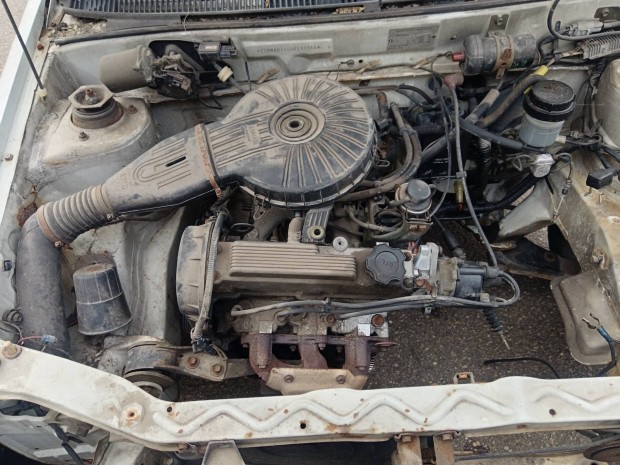 Suzuki Swift 1.0 alkatrsznek