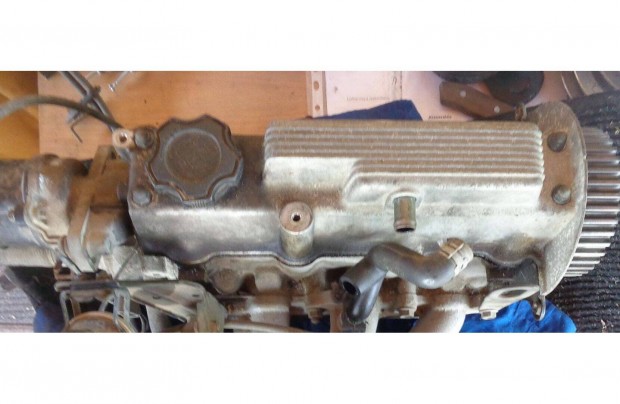Suzuki Swift 1.0 hengetfej