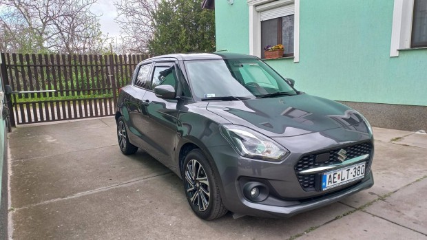 Suzuki Swift 1.2 Dualjet Hybrid GLX CVT Automat...