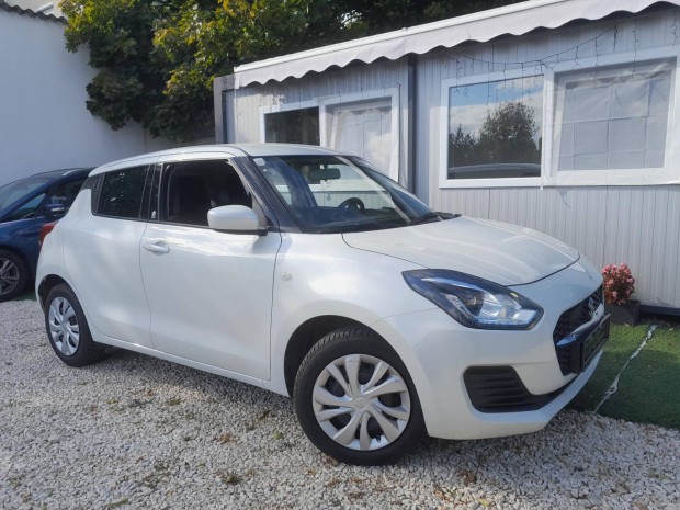 Suzuki Swift 1.2 Dualjet Hybrid GL Clear 67e km!