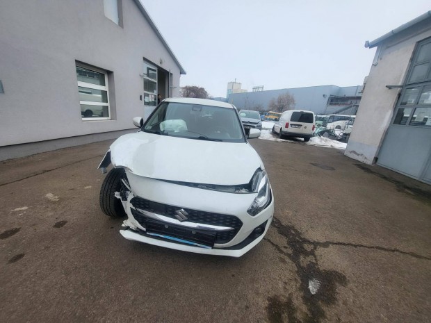 Suzuki Swift 1.2 Dualjet Hybrid GL+ Indul! 4315...