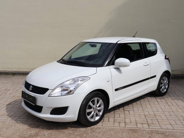 Suzuki Swift 1.2 GLX AC ESP 11.750 km