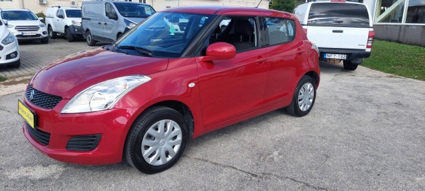 Suzuki Swift 1.2 GLX AC ESP 141 000 Km! 4x4. 6...