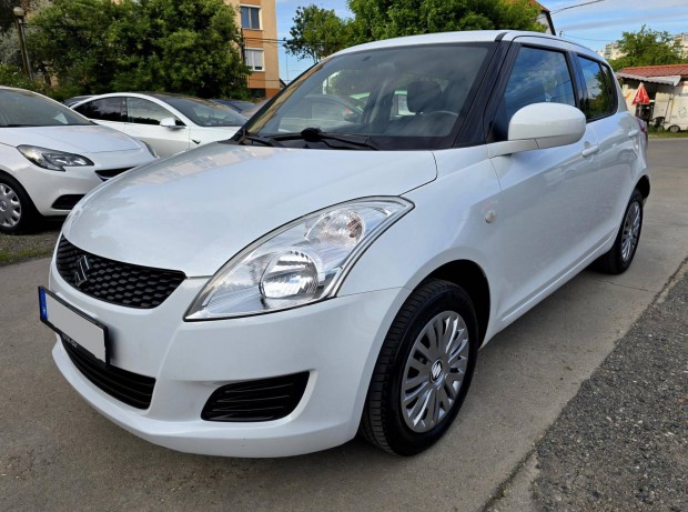 Suzuki Swift 1.2 GLX AC ESP 4x4/Vezetett szerví...