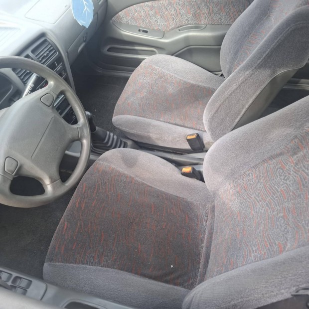 Suzuki Swift 1.3 16v bontás