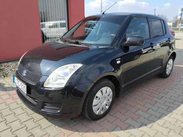 Suzuki Swift 1.3 DDiS GLX AC