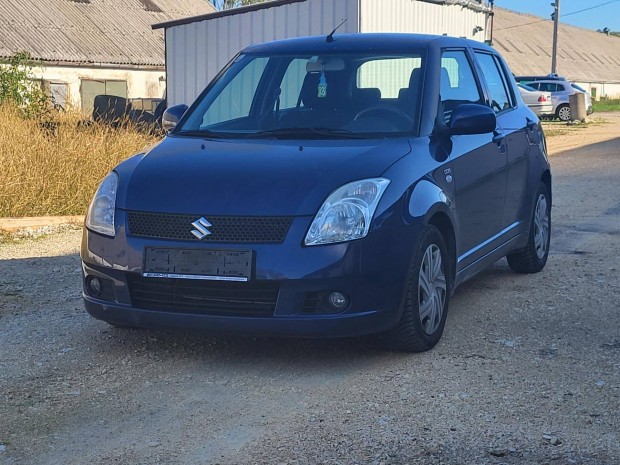 Suzuki Swift 1.3 DDiS GLX AC