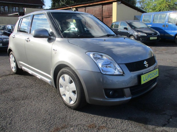 Suzuki Swift 1.3 DDiS GLX AC