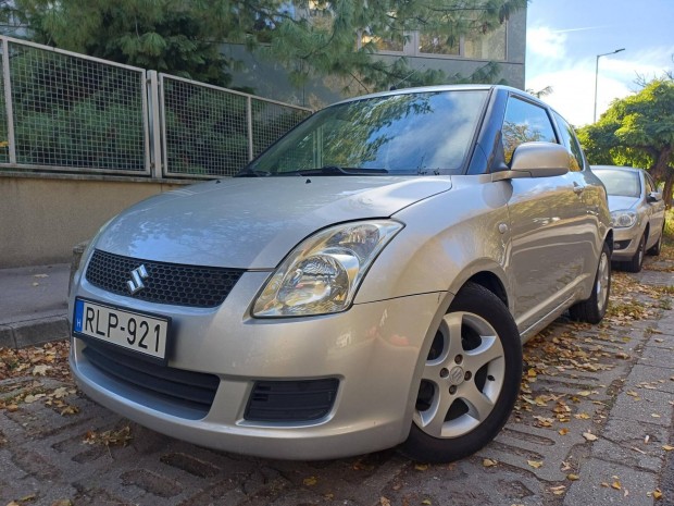 Suzuki Swift 1.3 DDiS GLX AC