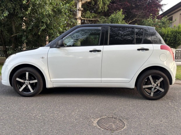 Suzuki Swift 1.3 GC 1.Tulajos.135e.KM.-el