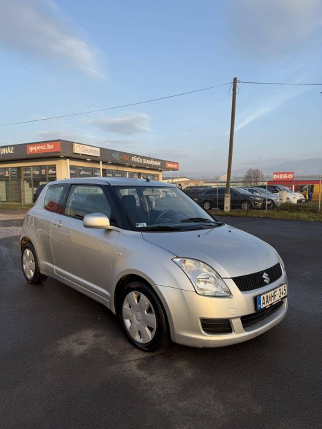 Suzuki Swift 1.3 GC AC 155.000 km! Klms.Tolat...