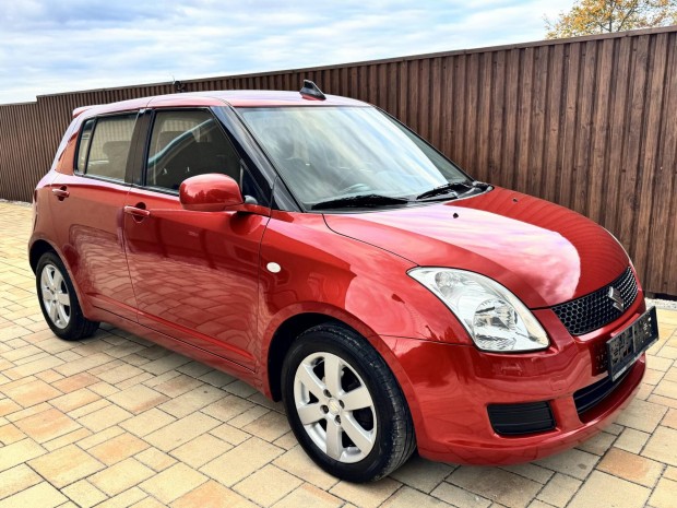 Suzuki Swift 1.3 GC AC