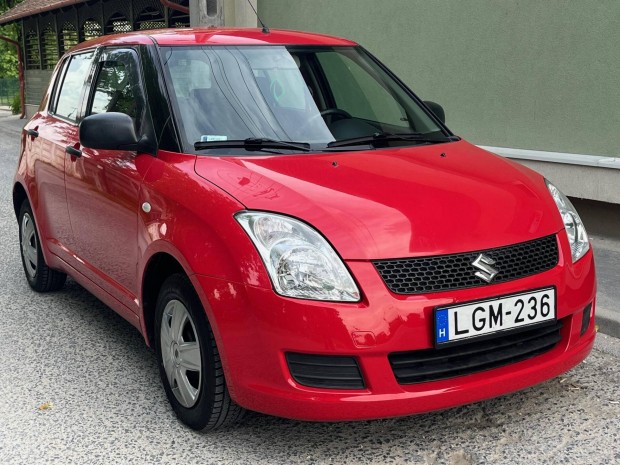 Suzuki Swift 1.3 GC AC
