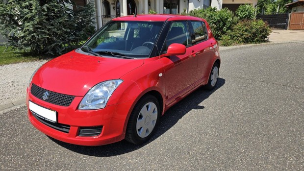 Suzuki Swift 1.3 GC AC