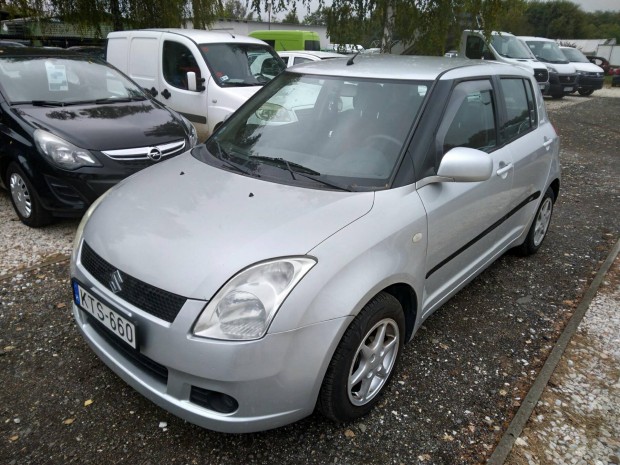 Suzuki Swift 1.3 GC AC Benzin-Gz zem!Vonhoro...