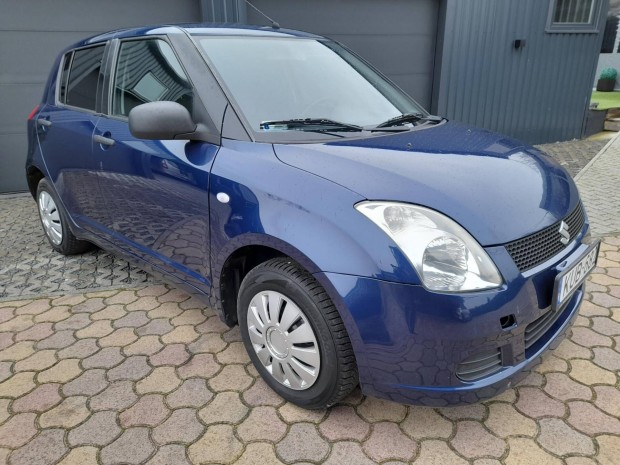 Suzuki Swift 1.3 GC AC Klma. 2DIN Navigcis M...