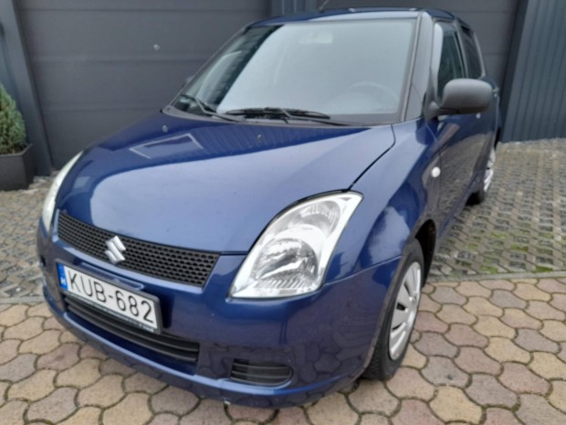 Suzuki Swift 1.3 GC AC Klma. 2DIN Navigcis M...