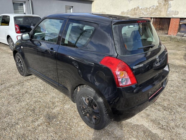 Suzuki Swift 1.3 GC AC Klima !