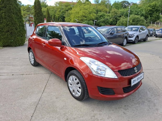 Suzuki Swift 1.3 GLX 121000km.Ülésfűtés.Téli-ny...