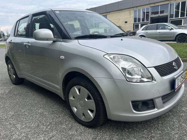 Suzuki Swift 1.3 GLX 4X4