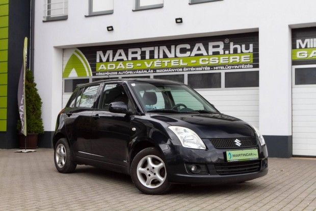 Suzuki Swift 1.3 GLX 5DR 4WD Special Bluish Bla...