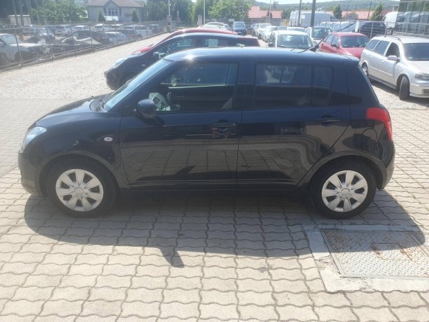 Suzuki Swift 1.3 GLX CD AC 75000km klima 1tulaj