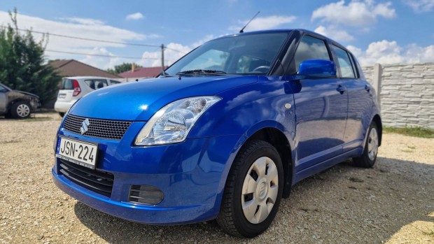 Suzuki Swift 1.3 GLX CD AC 84500km!Klíma!