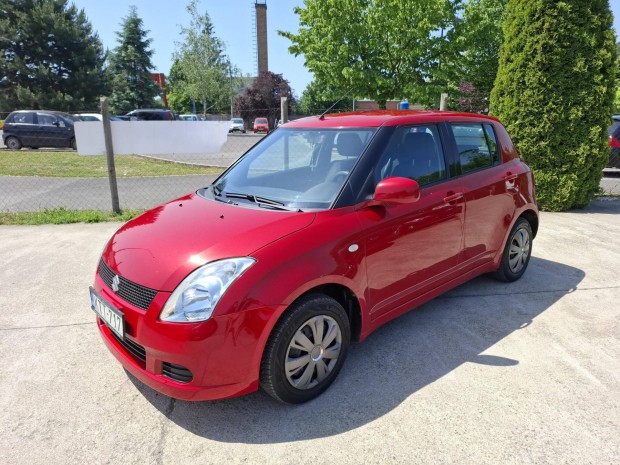 Suzuki Swift 1.3 GLX CD AC Friss műszaki.Magyar...