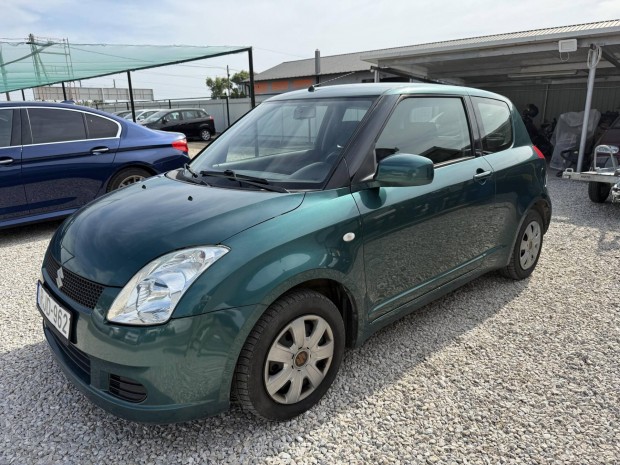 Suzuki Swift 1.3 GLX CD AC Keveset Futott 17100...