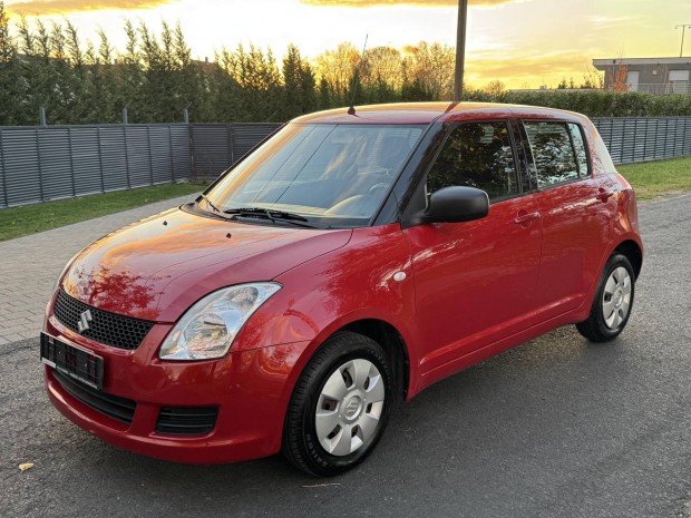 Suzuki Swift 1.3 GLX CD AC Klms/Azonnal Vihet