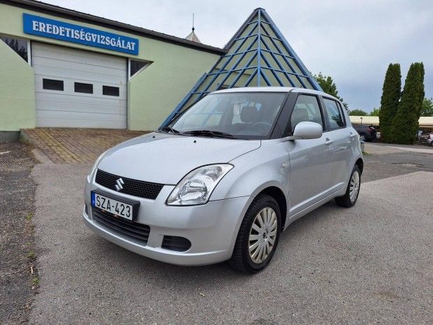 Suzuki Swift 1.3 GLX CD AC Limitált 4X4 197669...