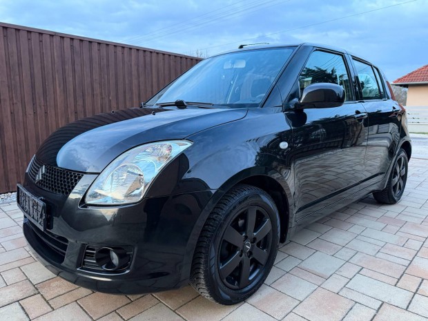 Suzuki Swift 1.3 GLX CD AC Limit�lt Star 103 ez...