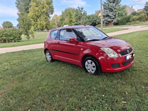 Suzuki Swift 1.3 GLX CD AC Magyarorszgi!Akr 1...