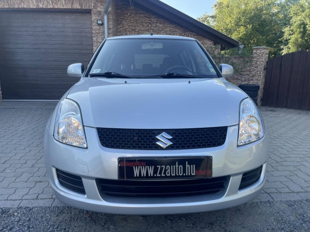 Suzuki Swift 1.3 GLX CD AC Megkímélt Facelift!