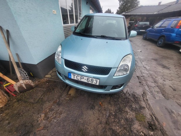 Suzuki Swift 1.3 GLX CD AC Mistic Plus 4x4 1383...
