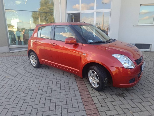 Suzuki Swift 1.3 GLX CD AC Mistic Plus