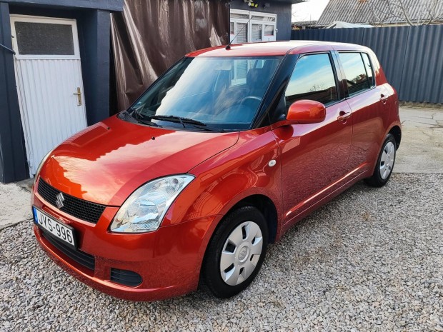 Suzuki Swift 1.3 GLX CD AC Mo-i aut kitn ll...