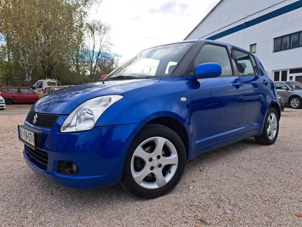 Suzuki Swift 1.3 GLX CD AC Winter Limitlt 126....