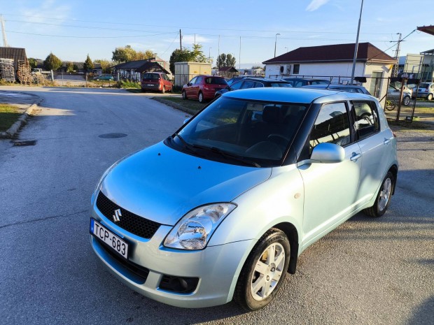 Suzuki Swift 1.3 GLX Extra Limitlt ++ Ritkasg...