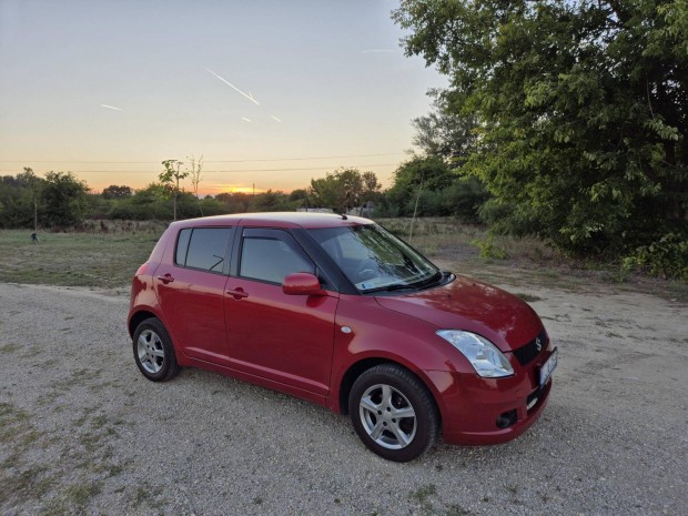 Suzuki Swift 1.3 GLX Magyarországi.Szervizkönyves