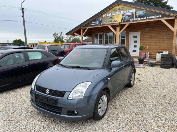 Suzuki Swift 1.3 GS Navigátor 4x4